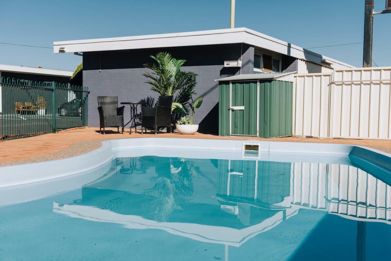 Tamworth City Motel エクステリア 写真